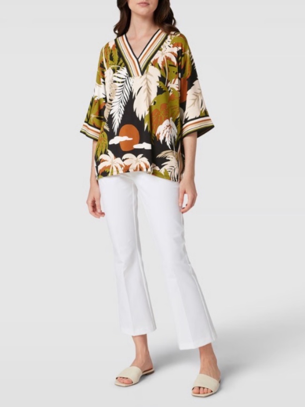 Marc Cain Tropical Print V-Neck Oversized Blouse Size N6 / XL